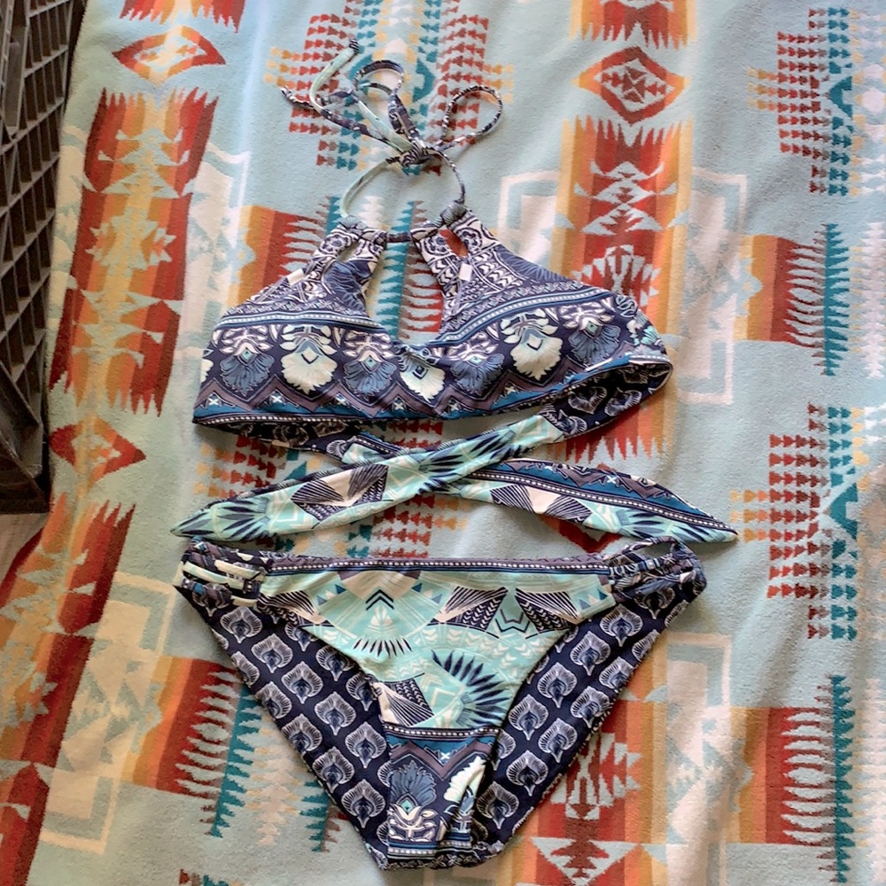 Roxy Bikini